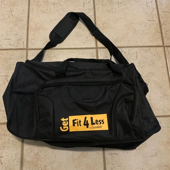 GoodLife Fitness "Get Fit 4 Less" Black Duffel Gym Bag - Picture 7 of 11